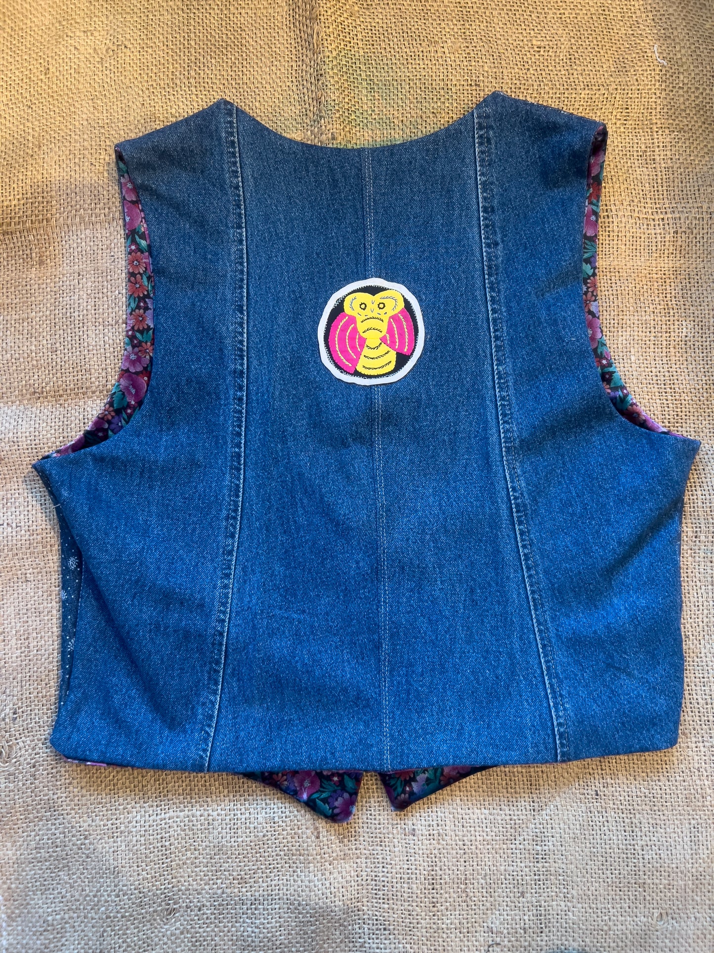 Corcovado Monkey Vest
