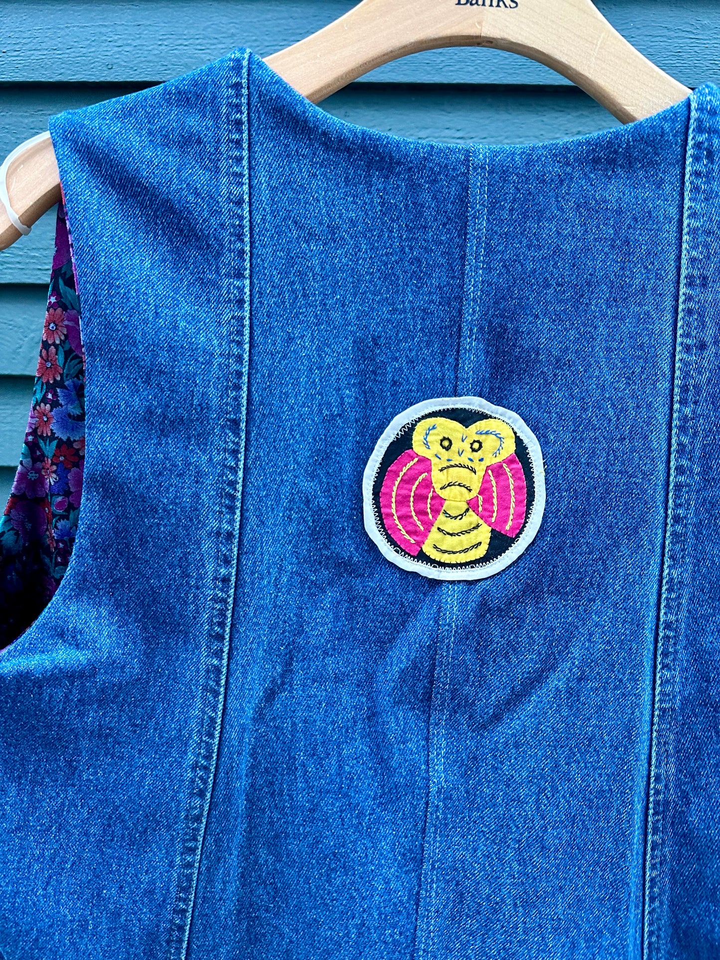 Corcovado Monkey Vest