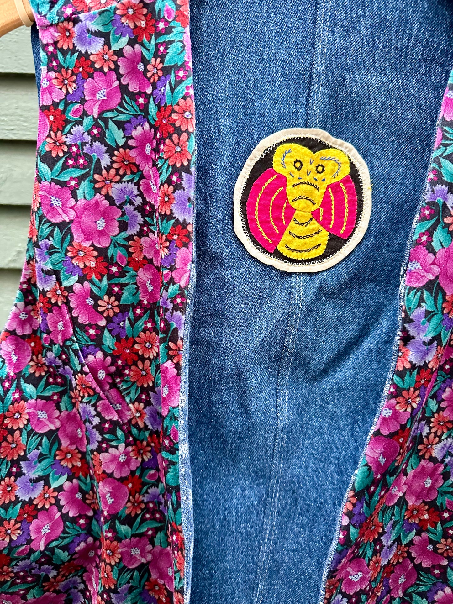 Corcovado Monkey Vest